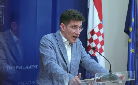 Troskot: Plenković kriminalno povezan s Barbarićem?
