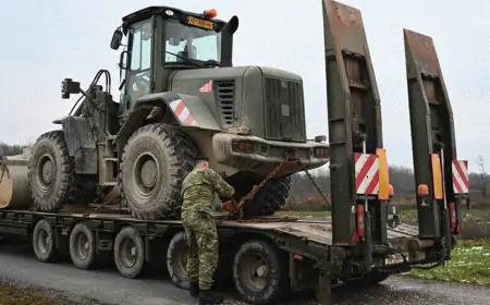 HV s inženjerijskim strojevima upućena u pomoć Sloveniji