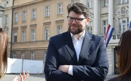 Peđa Grbin:  čovjek koji je uništio SDP