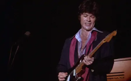 Preminula glazbena legenda - Robbie Robertson