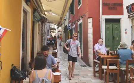 Napad na terasi ugostiteljskog objekta u Zadru