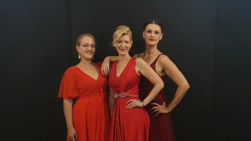 Ladies in Red - Opera pod zvijezdama u atriju palače Cedulin