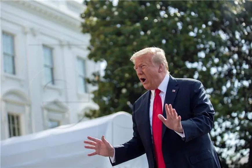 Fotografija Trumpova uhićenja u redu svjetski najpoznatijih