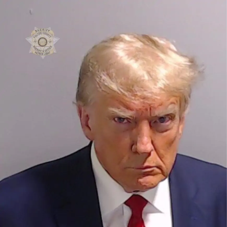 Fotografija Trumpa iz zatvora u Georgiji ulazi u povijest