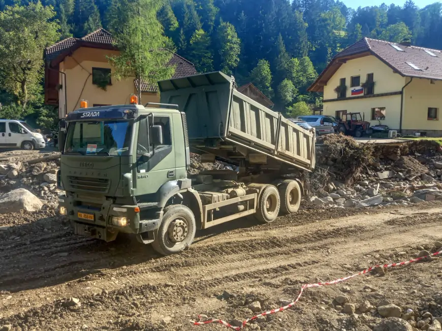 Pripadnici HV-a 20 dana pomažu Sloveniji