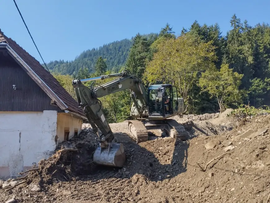 Pripadnici HV-a 20 dana pomažu Sloveniji