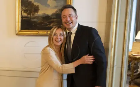 Musk kritizirao potporu Berlina nevladinim organizacijama u spašavanju migranata