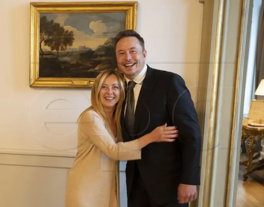 Musk kritizirao potporu Berlina nevladinim organizacijama u spašavanju migranata