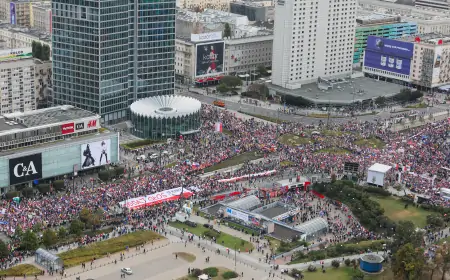 Milijun ljudi na prosvjedima protiv vlade u Varšavi