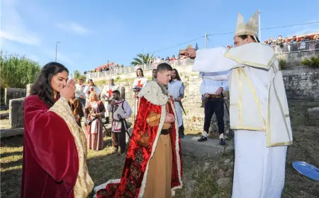 Solinjani i Klišani oživjeli povijest, u središtu kraljica Jelena i kralj Zvonimir