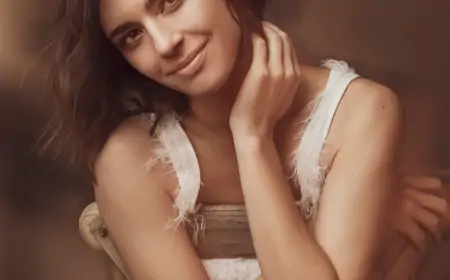 Mia Dimšić: uoči novog albuma i velikog koncerta, izbacila singl Bejbe !