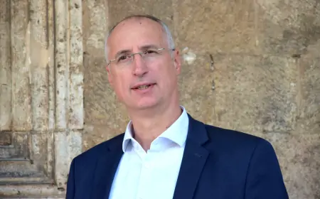 Ivica Puljak: Turizam jedina preostala grana koja se razvija usprkos HDZ-u