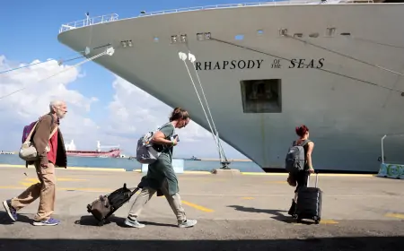 Brod s Amerikancima isplovio iz Izraela prema Cipru