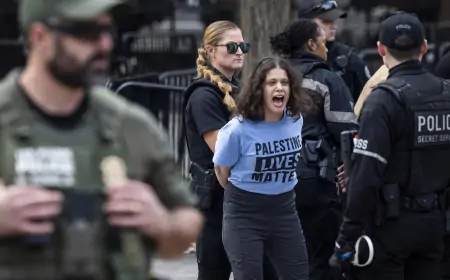 Washington: Prosvjednici okupirali zgradu Kongresa tražeći prekid vatre