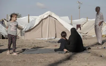 Gaza : tisuće ljudi provaljuje u skladišta UN-a, da bi se prehranili