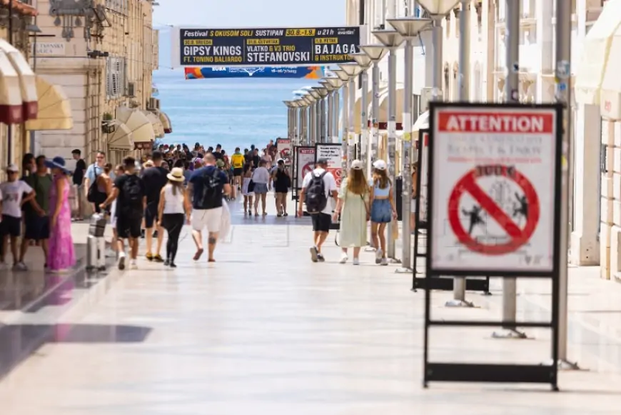 Split: grafiti s porukama mržnje i ustaškim simbolima