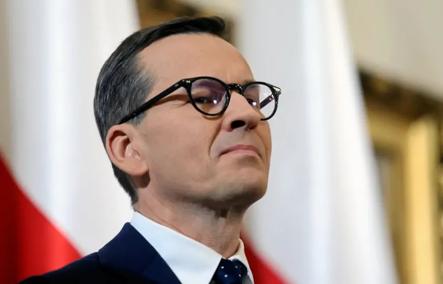 Poljaci počeli glasati na izborima na kojima se očekuje prednost PiS-a