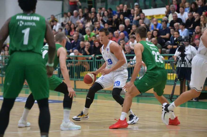 Košarka:  Zadar razbio Krku u Novom Mestu!