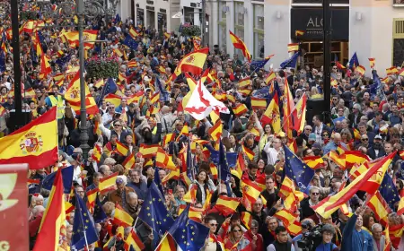 Španjolska :  masovni prosvjedi protiv Sancheza