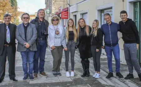 Benkovac: otvorena izložba fotografija o Novigradu