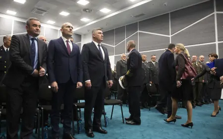 I to se dogodilo: srdačan susret Milanovića i Anušića