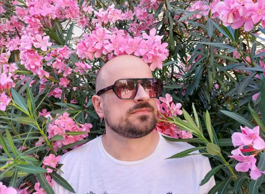 Vojko V. ove subote u Domu sportova!