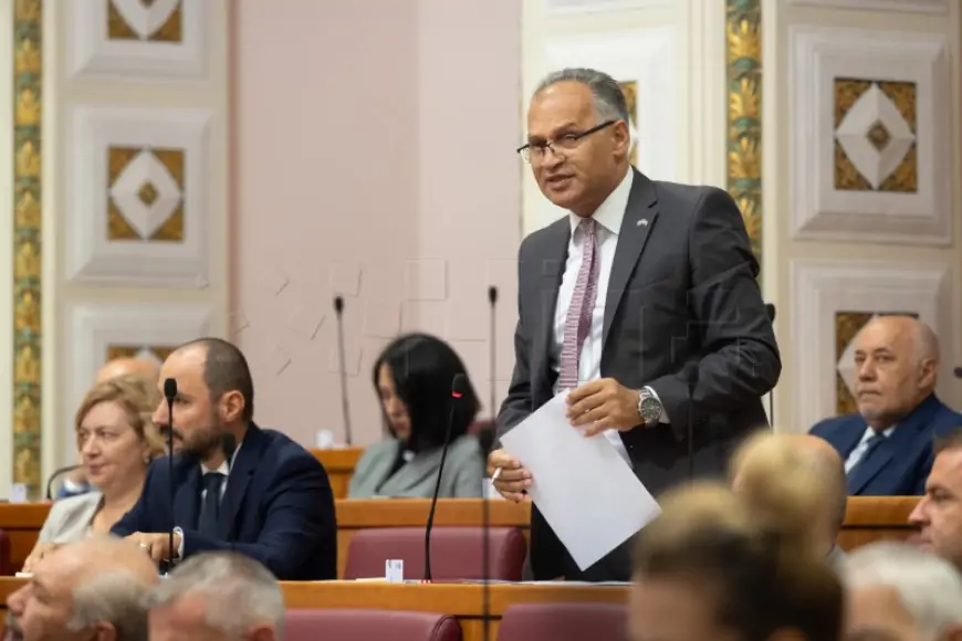 Kajtazi : preporučio Zadravec da se zbog rasističke objave o Romima ide liječiti
