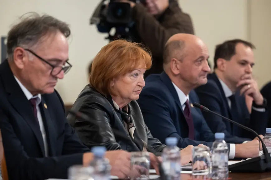 Počinje utrka za novog šefa DORH-a: odlazi li, napokon, Hrvoj Šipek ?