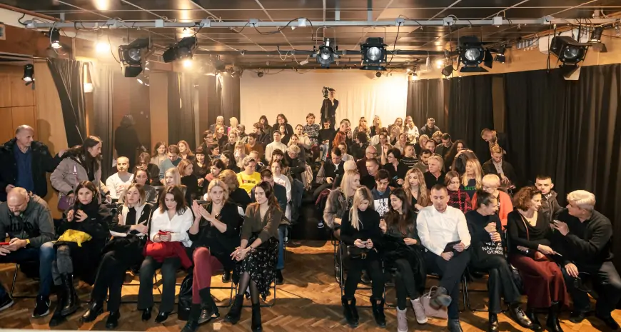 Bili smo na premijeri "Prijatelja":  nova hit predstava Rugantina i HNK Zadar