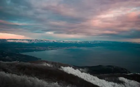 DHMZ: Susnježica i snijeg u unutrašnjosti, kiša na Jadranu