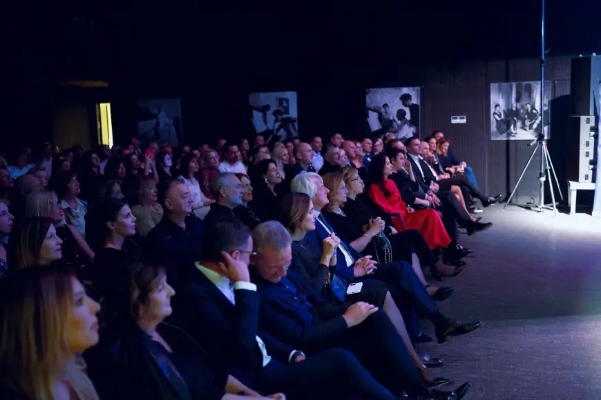 Rotary klub Zadar i Nina Badrić prikupili sredstva za udrugu “DUGA”