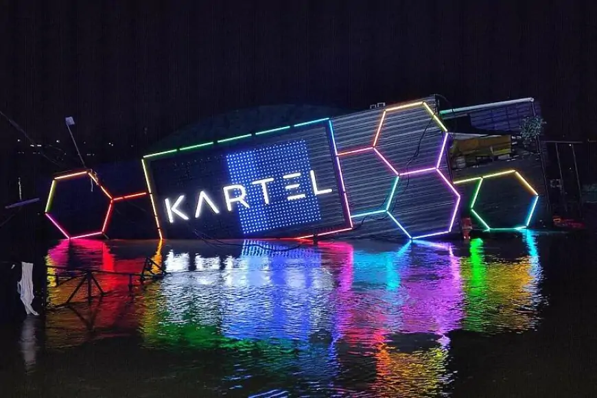 Beograd: Potonuo splav 'Kartel', evakuirano 30 ljudi