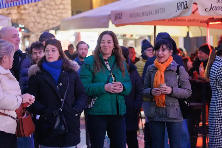 FOTOGALERIJA održanog nastupa grupe Pacific Bullets u sklopu Adventa u Zadru
