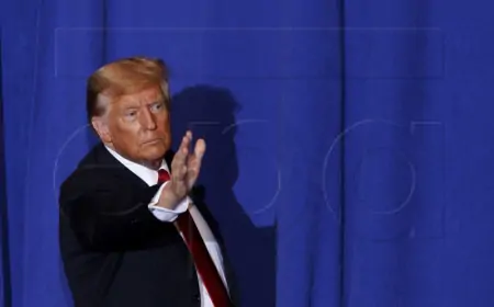 Trump paralelno u sudskim bitkama i predizbornoj kampanji