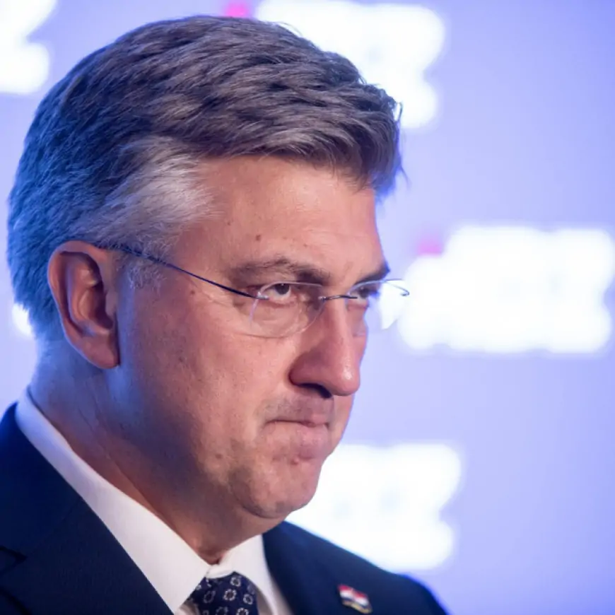 PRLJAVI BALKANSKI DIKTATOR
