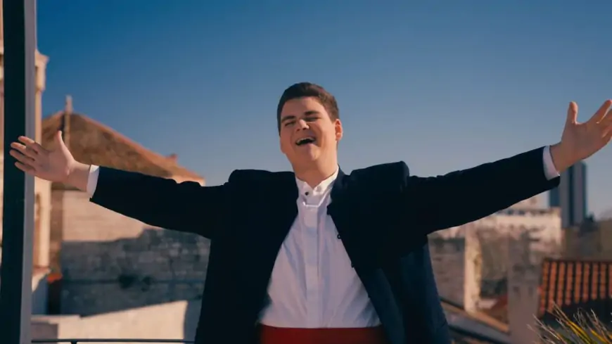 Tonči Huljić s ponosom predstavlja novu zvijezdu, a spot mladog Korčulanina snimljen je na posebnom mjestu!