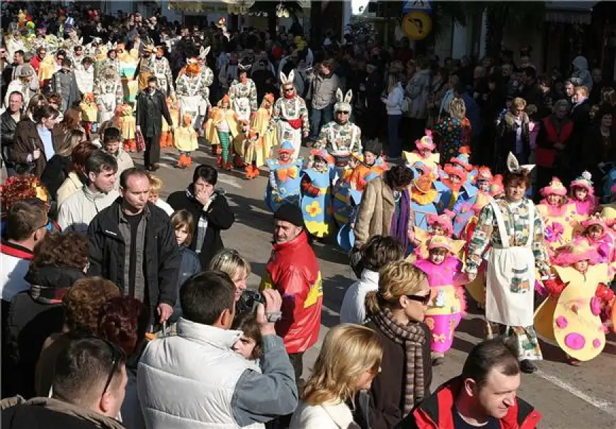 U Rijeci vesela Dječja karnevalska povorka