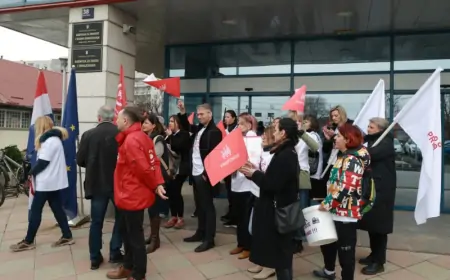 Dio sindikata i nastavnika zatražio Fuchsa da ih primi na razgovor