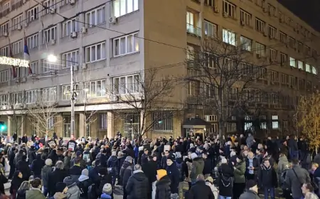 Srbija: Vlast i oporba različito o postizbornom izvješću OESS-a