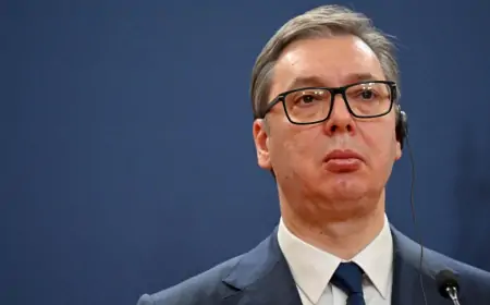 Vučić: Srbija nije potpisala sporazume s Ukrajinom o oružju i streljivu