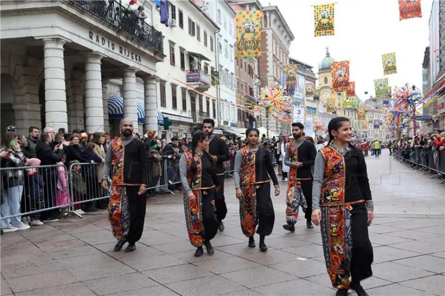 U Rijeci Međunarodna karnevalska povorka s devet tisuća maškara