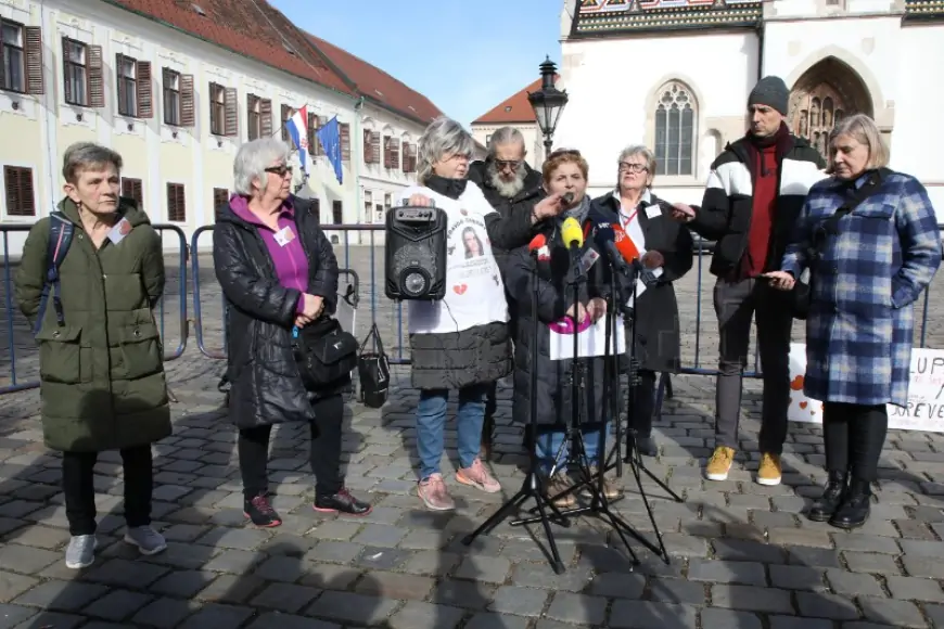 Prosvjedovali na Markovu trgu tražeći od Vlade rješavanje problema beskućnika