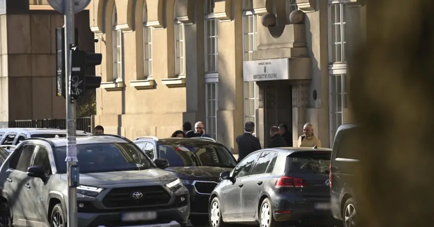 Mete u vrhu ministarstva