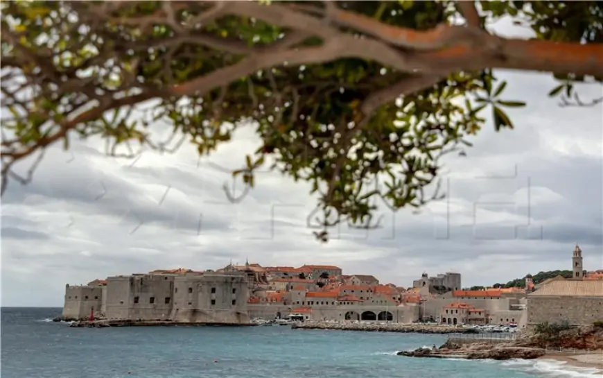Dubrovnik: Otvoren javni poziv za program 30X30 za mlade obitelji