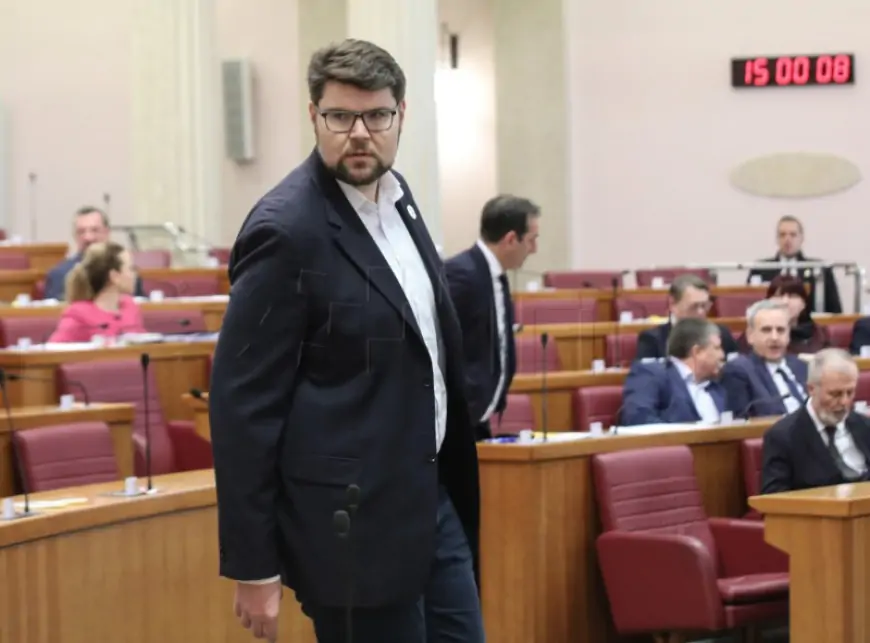 Oporba: Demografski tonemo, vladina strategija je mrtvo sovo na papiru