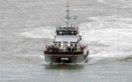 Prelasci migranata u Britaniju dosegli novi rekord, Sunak pod sve većim pritiskom