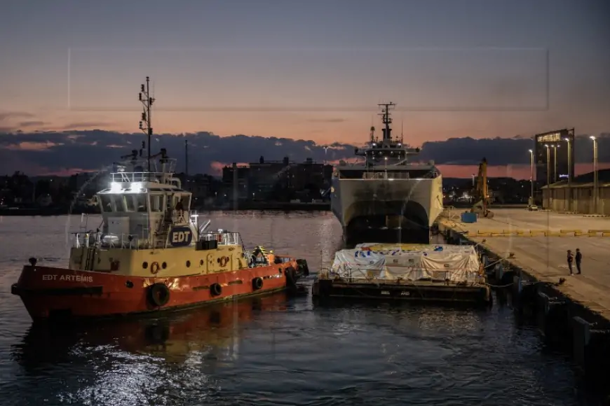 Prvi brod natovaren hranom plovi prema Gazi