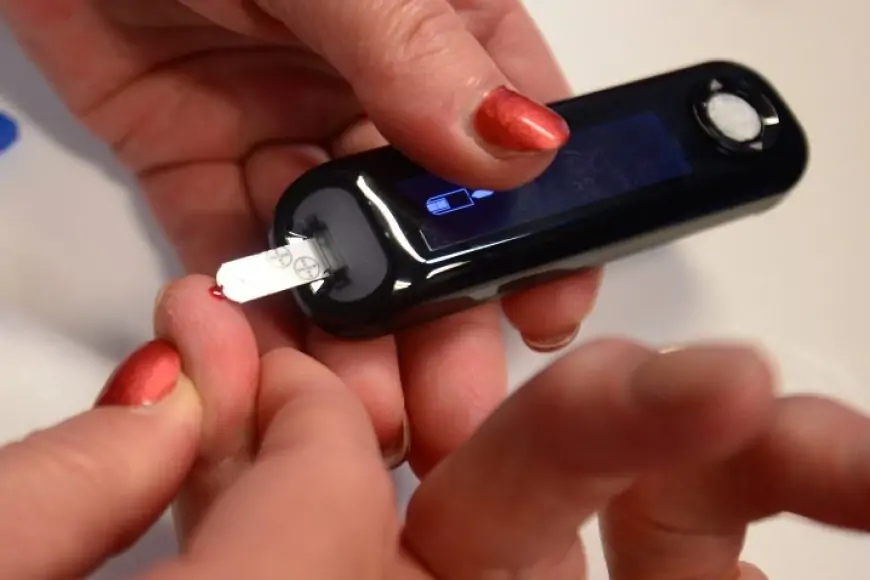 Vinkovačkoj bolnici aparat za određivanje glukoze iz kapilarne krvi