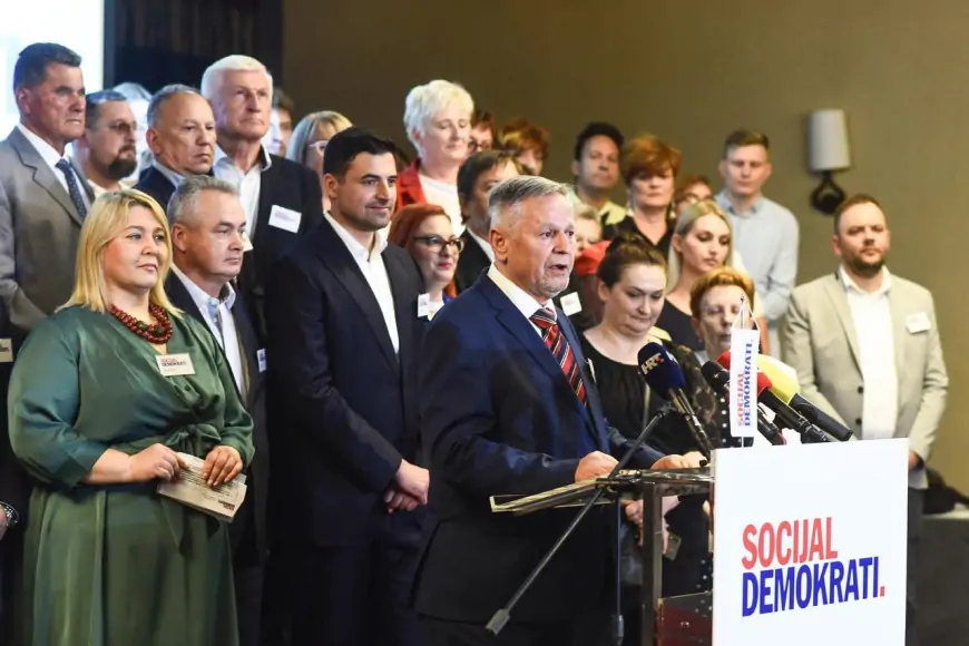 PREDSTAVLJANJE SOCIJALDEMOKRATA U VUKOVARU; PORUČILI DA ĆE POVEĆATI MIROVINE