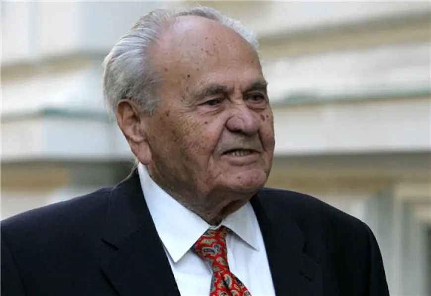 UMRO JOSIP MANOLIĆ, NAJDUGOVJEČNIJI HRVATSKI POLITIČAR